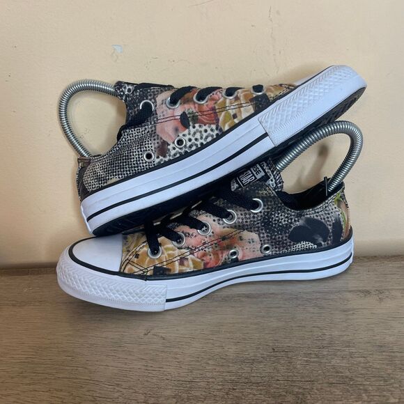 NWOT Converse Chuck Taylor All Star Ox Digital Floral size 5 Women - Picture 4 of 8